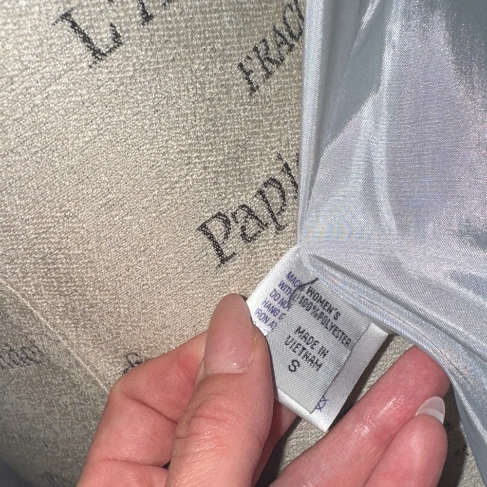 Storm Creek Women's Light Gray White Quilted Keystone Vest 4 zipper pocket Small - Picture 12 of 13